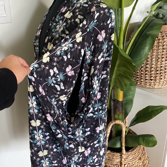 Victoria’s Secret Butterfly beach kimono - Picture 4 of 7